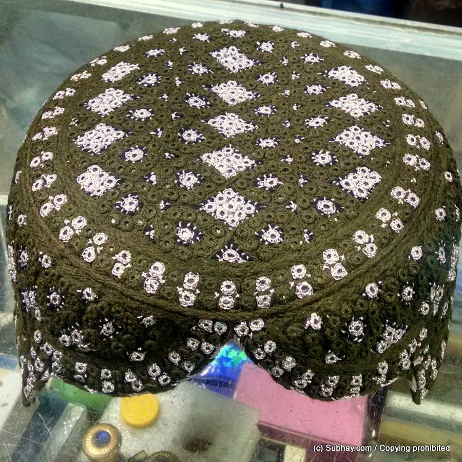 Yaqoobi Tando Adam / Zardari Sindhi Cap / Topi (Hand Made) MK-271